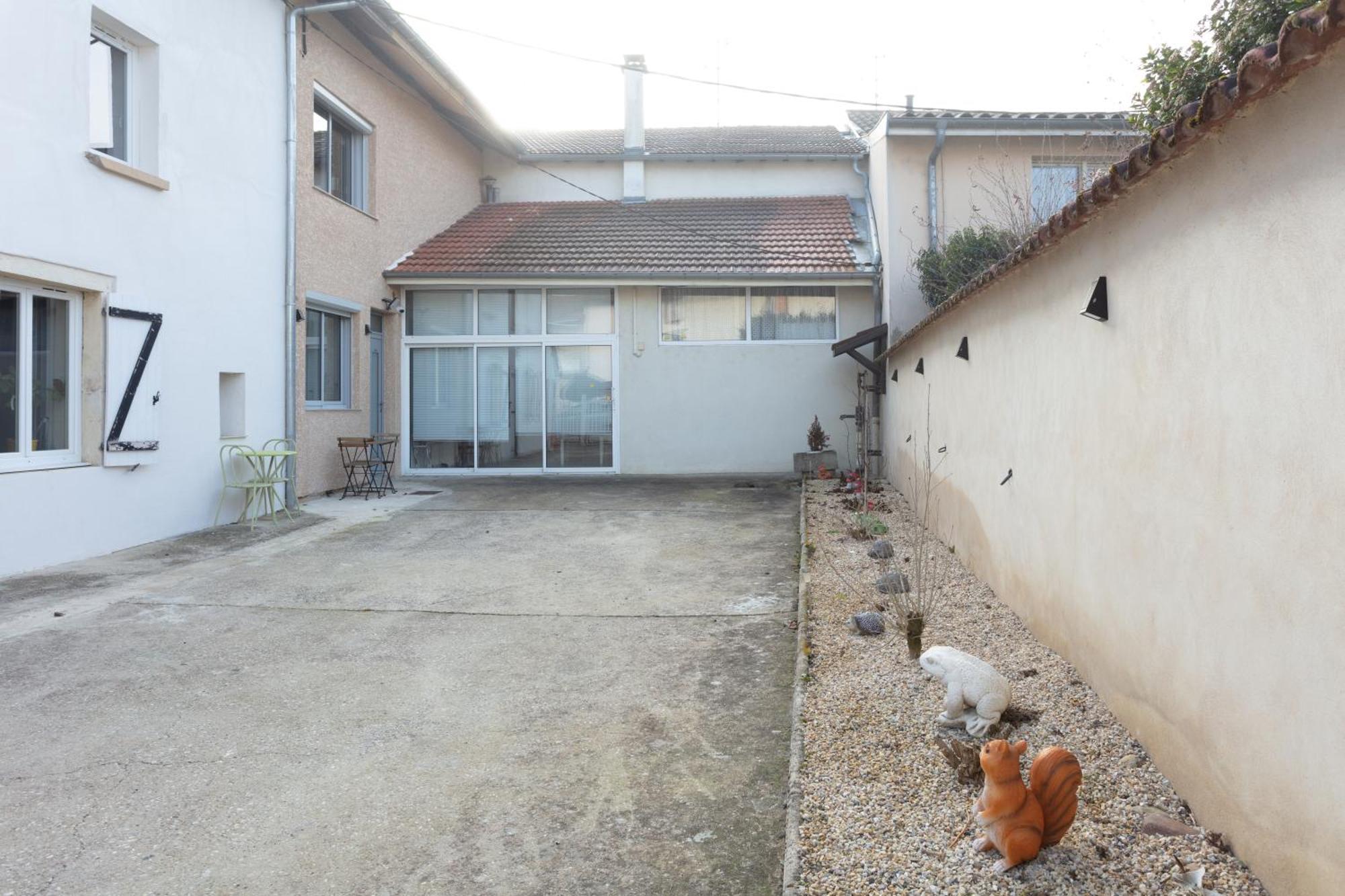 Logement Equipe Saint-Paul-de-Varax 外观 照片